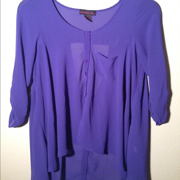 Small material girl top with cut out back - Picture 2 of 6